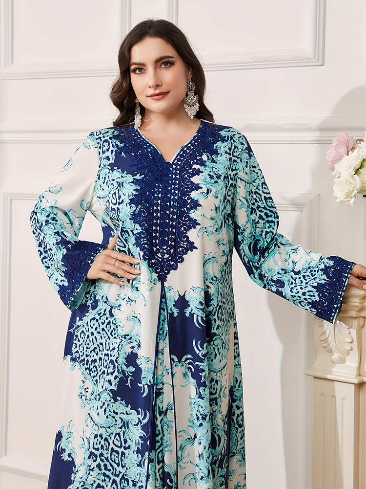WomenS Plus Size Maxi Dress With Long Sleeve V-Neck And Floral Print